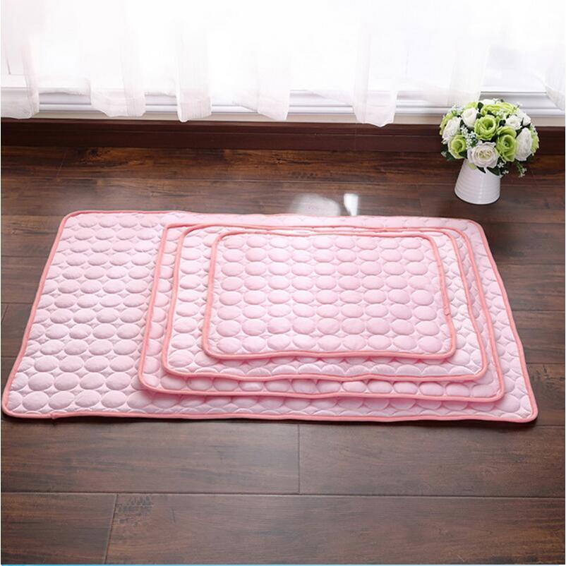 Pet Cooling Bed – Ice Silk Summer Mat for Dogs & Cats