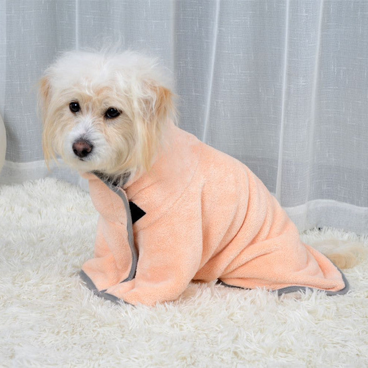 Pet Towel: Dry pets faster, cuddle sooner with this cozy towel!