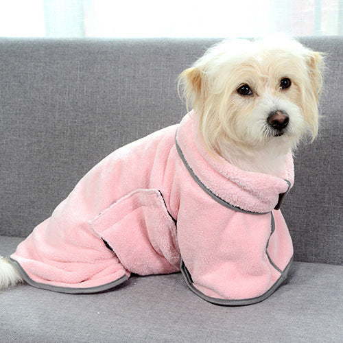 Pet Towel: Dry pets faster, cuddle sooner with this cozy towel!